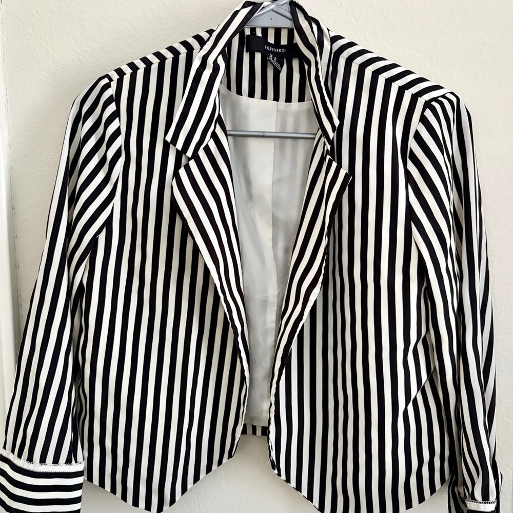 Forever 21 Monochrome Striped Blazer